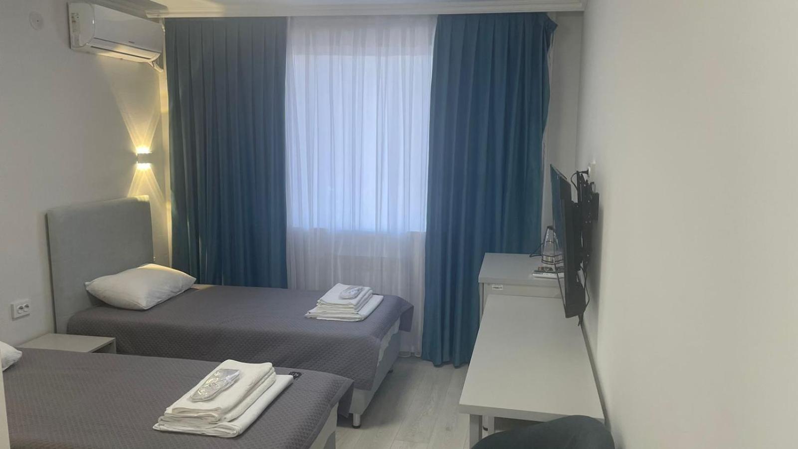 Yassy Hotel, Turkistan Ngoại thất bức ảnh