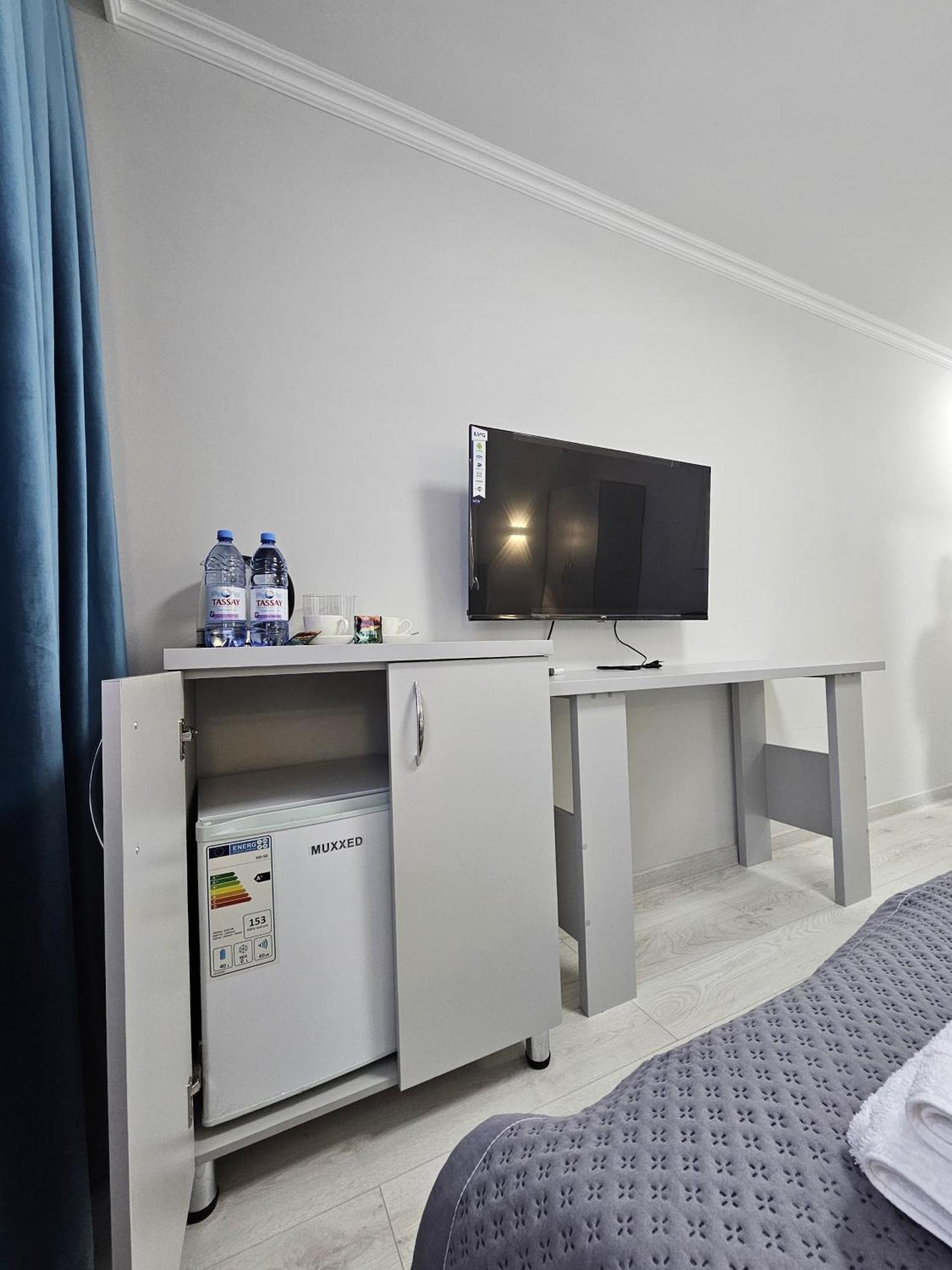 Yassy Hotel, Turkistan Ngoại thất bức ảnh