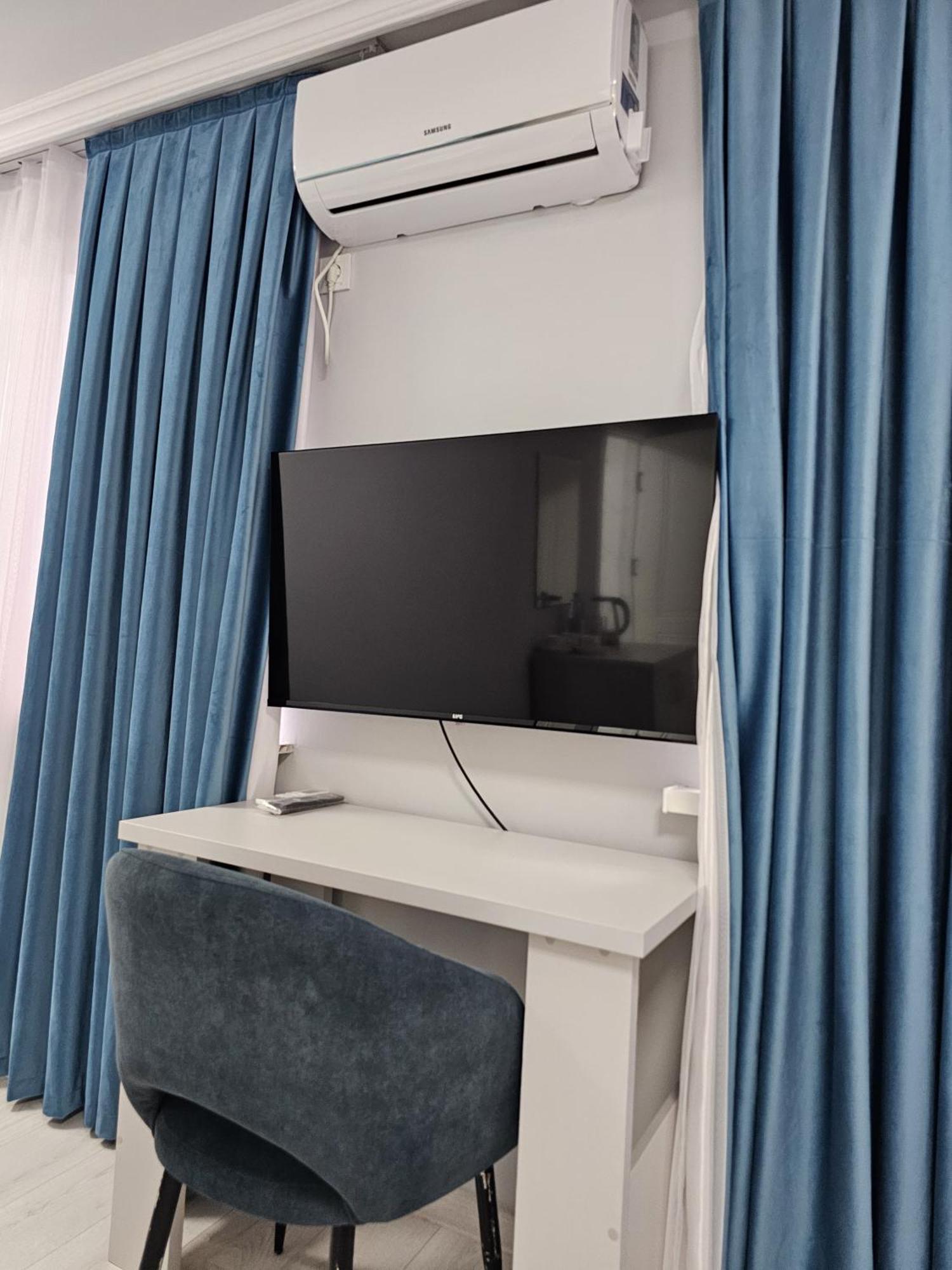 Yassy Hotel, Turkistan Ngoại thất bức ảnh